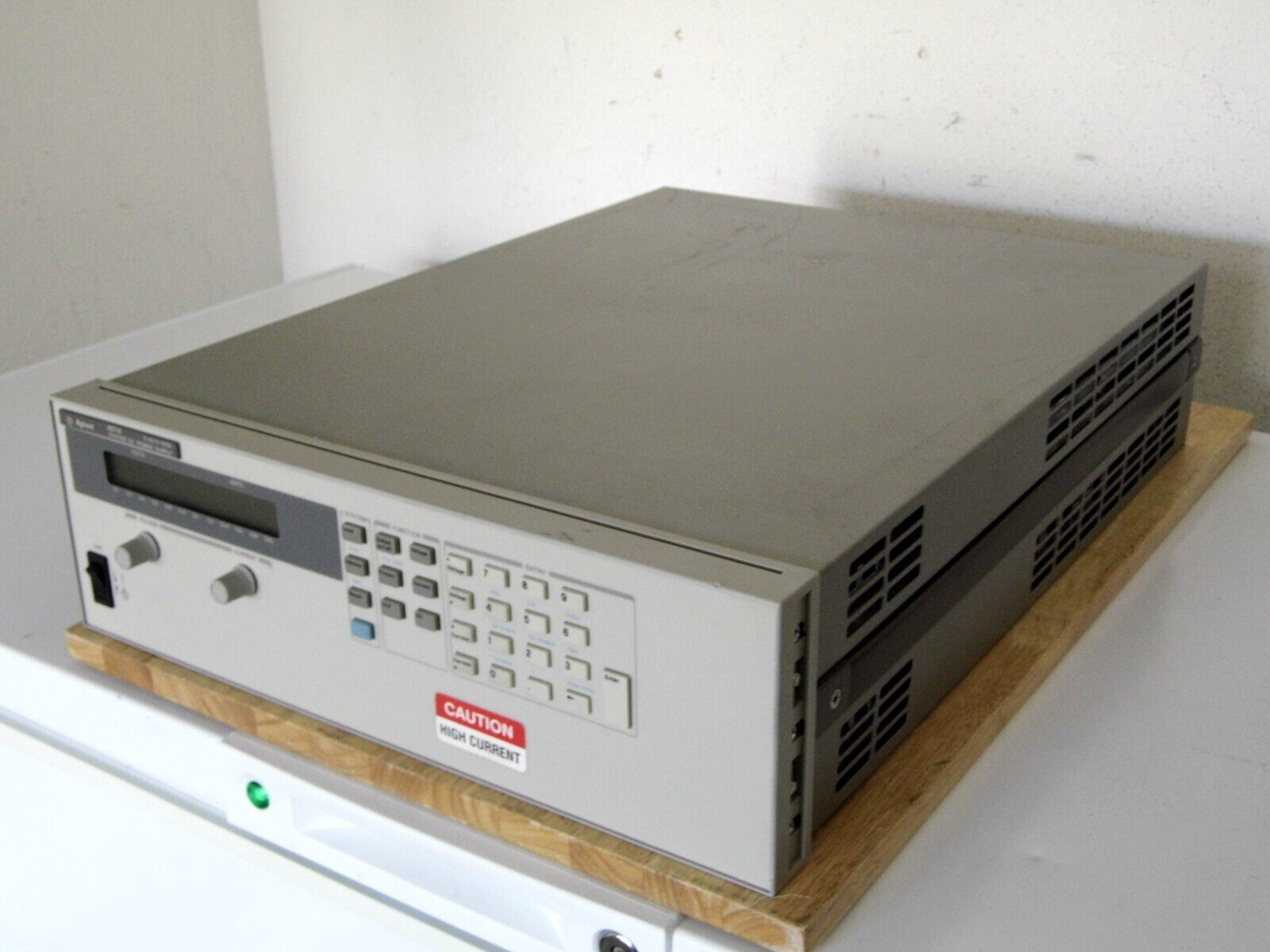 HP Agilent 6671A System DC Power Supply 8V / 220A (13 in stock) HP Agilent 6671A System DC Power Supply 8V / 220A (13 in stock)